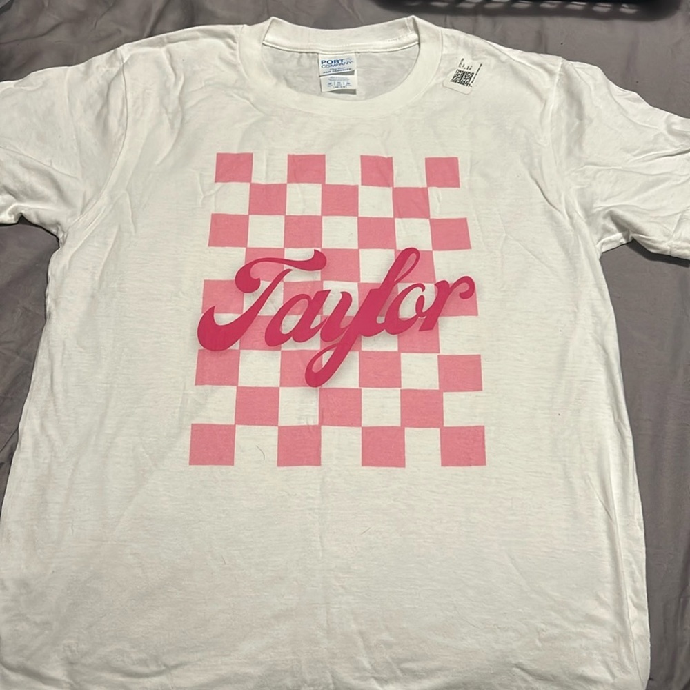 Taylor T-shirt youth medium